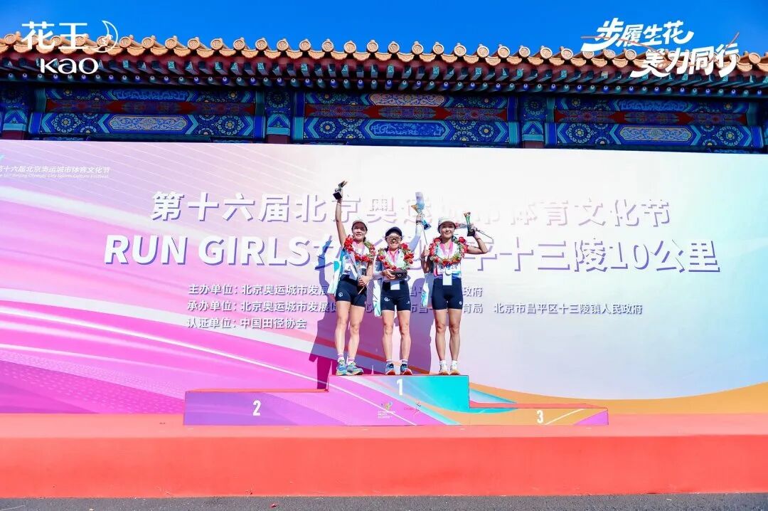 4247630a5d154f26bf693ea9f1970254.jpg 4247630a5d154f26bf693ea9f1970254.jpg