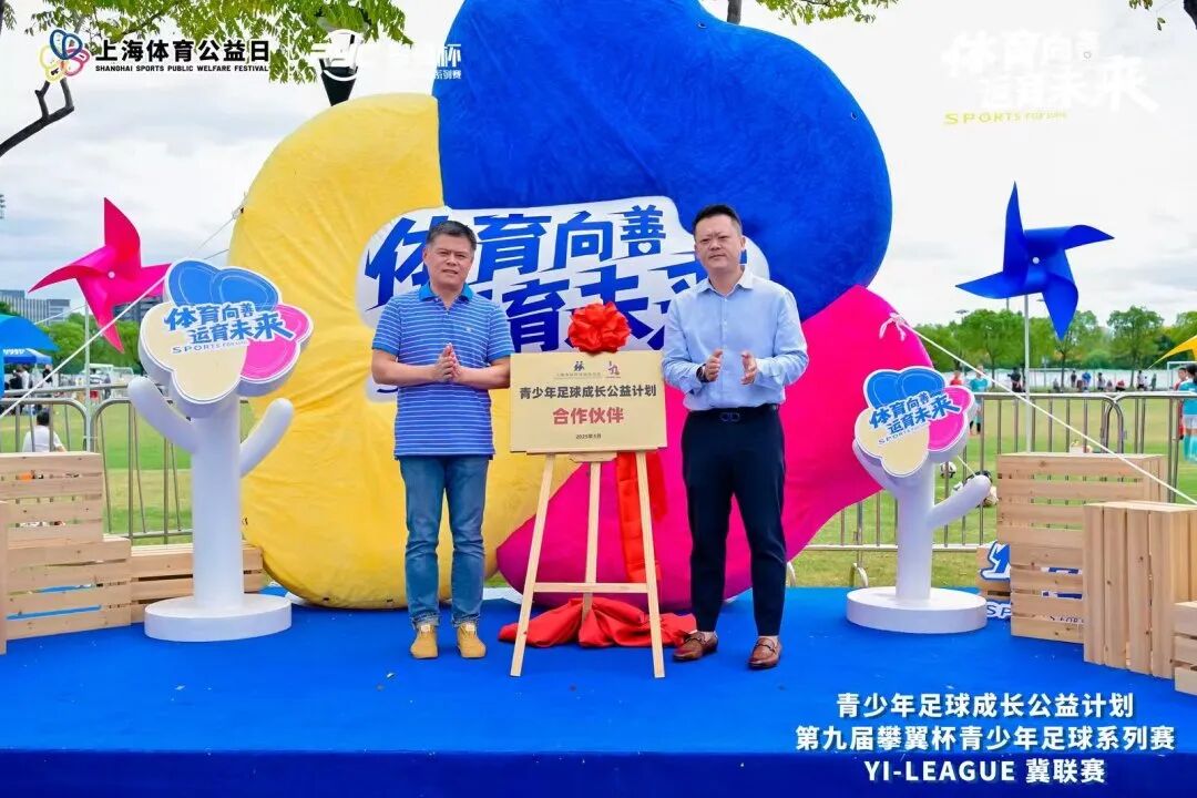 1c5ea326b0b06789fdedf524675a836c.jpg 1c5ea326b0b06789fdedf524675a836c.jpg